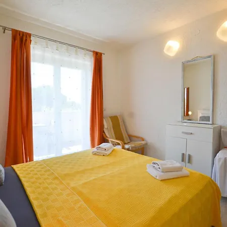 Classic And Elegant With Balcony * Rovinj